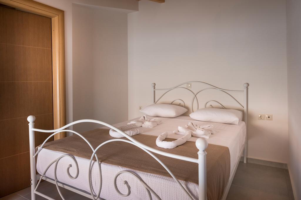 Athina Apartments Near The Sea Platania Platanés Zewnętrze zdjęcie